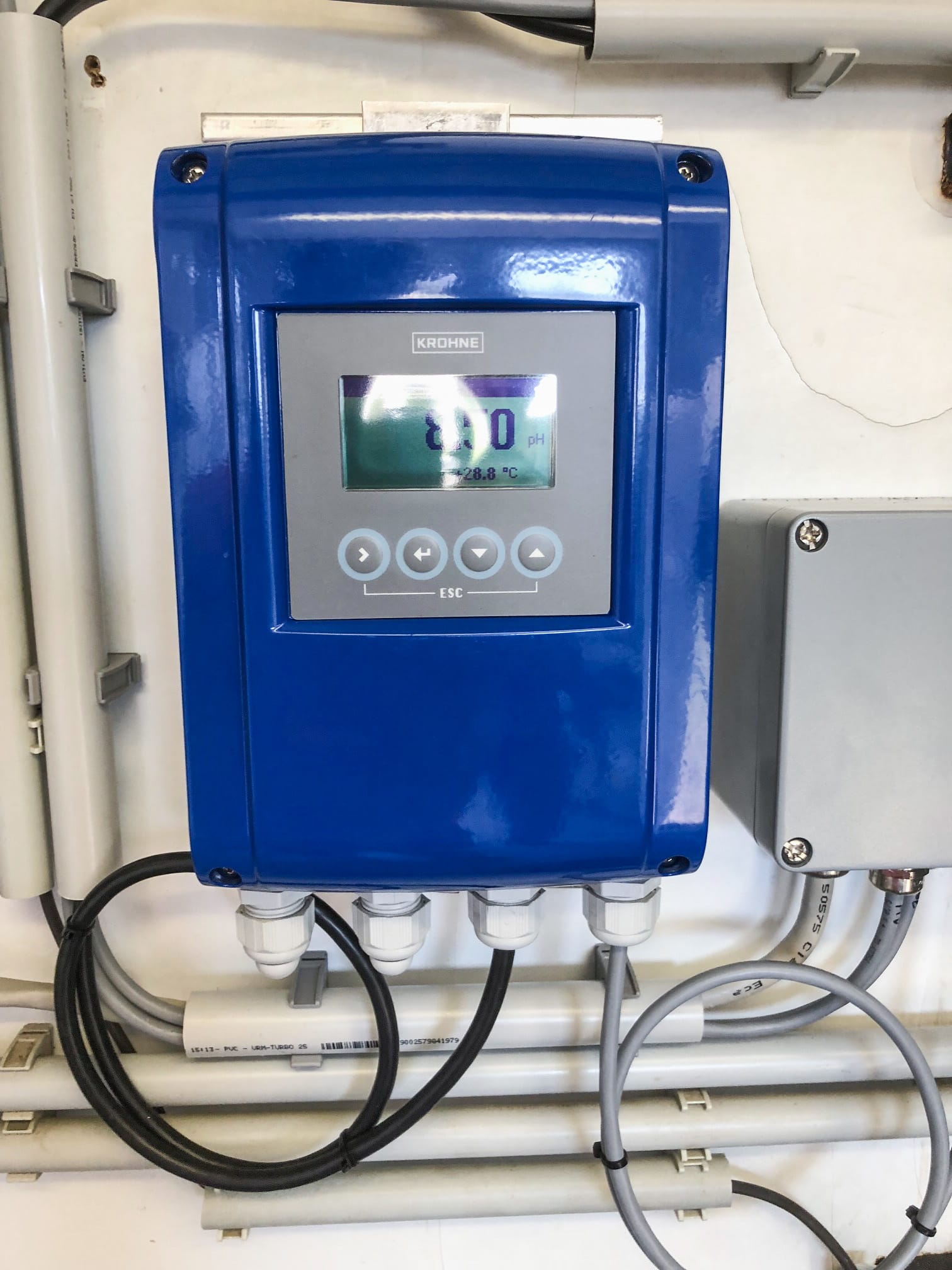 Monitoring the pH value in industrial wastewater KROHNE Group