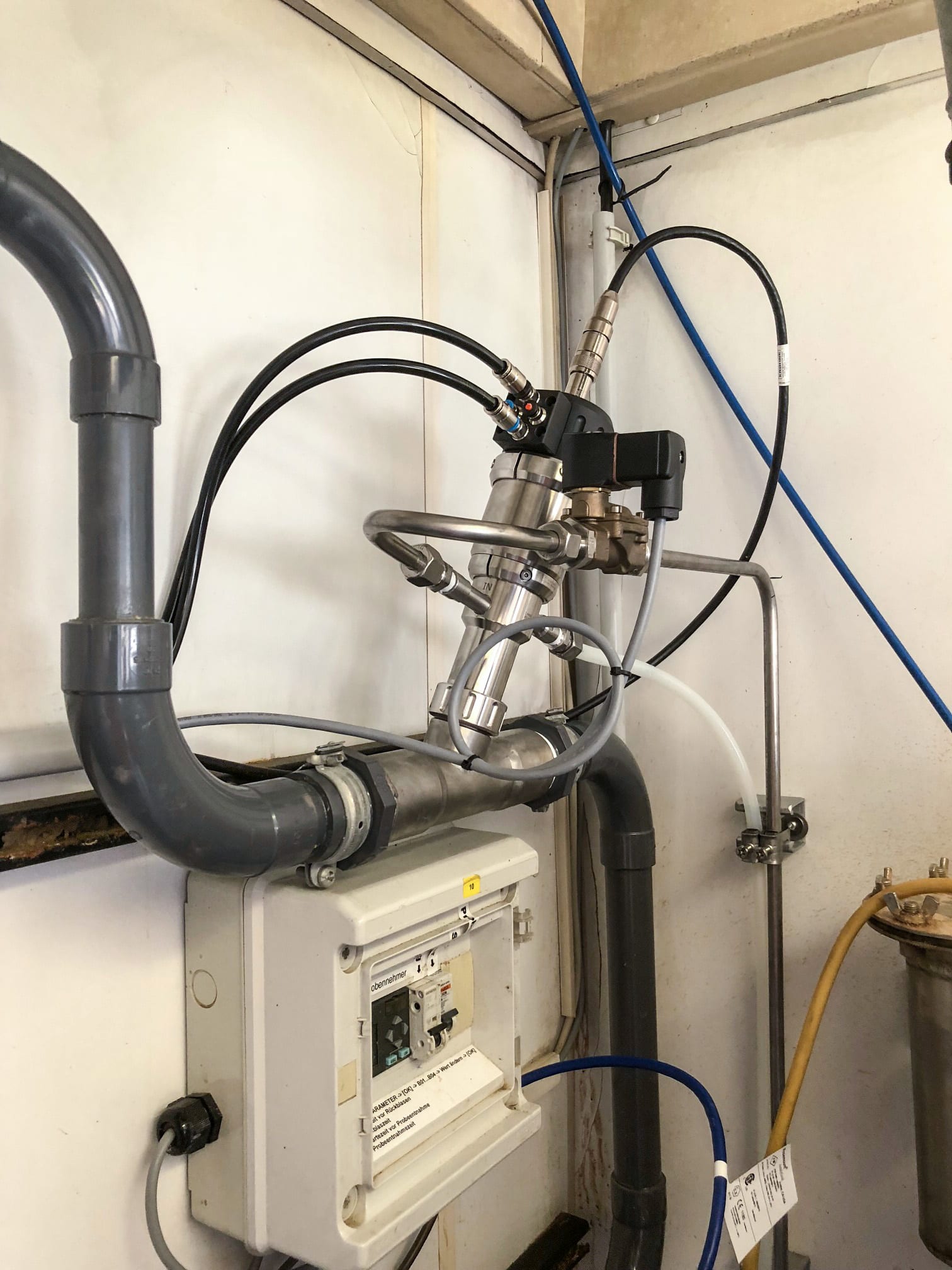 Monitoring the pH value in industrial wastewater KROHNE Group