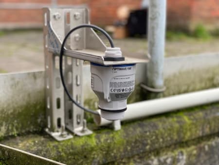 Level monitoring of a treated water basin with the OPTIWAVE 1540
