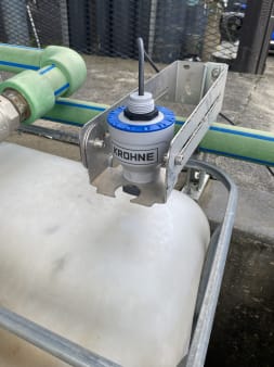 IBC tank level measurement with OPTIWAVE 1540 level transmitter
