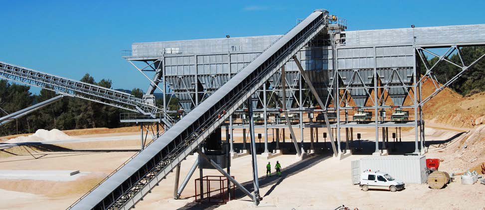 Conical supply silos