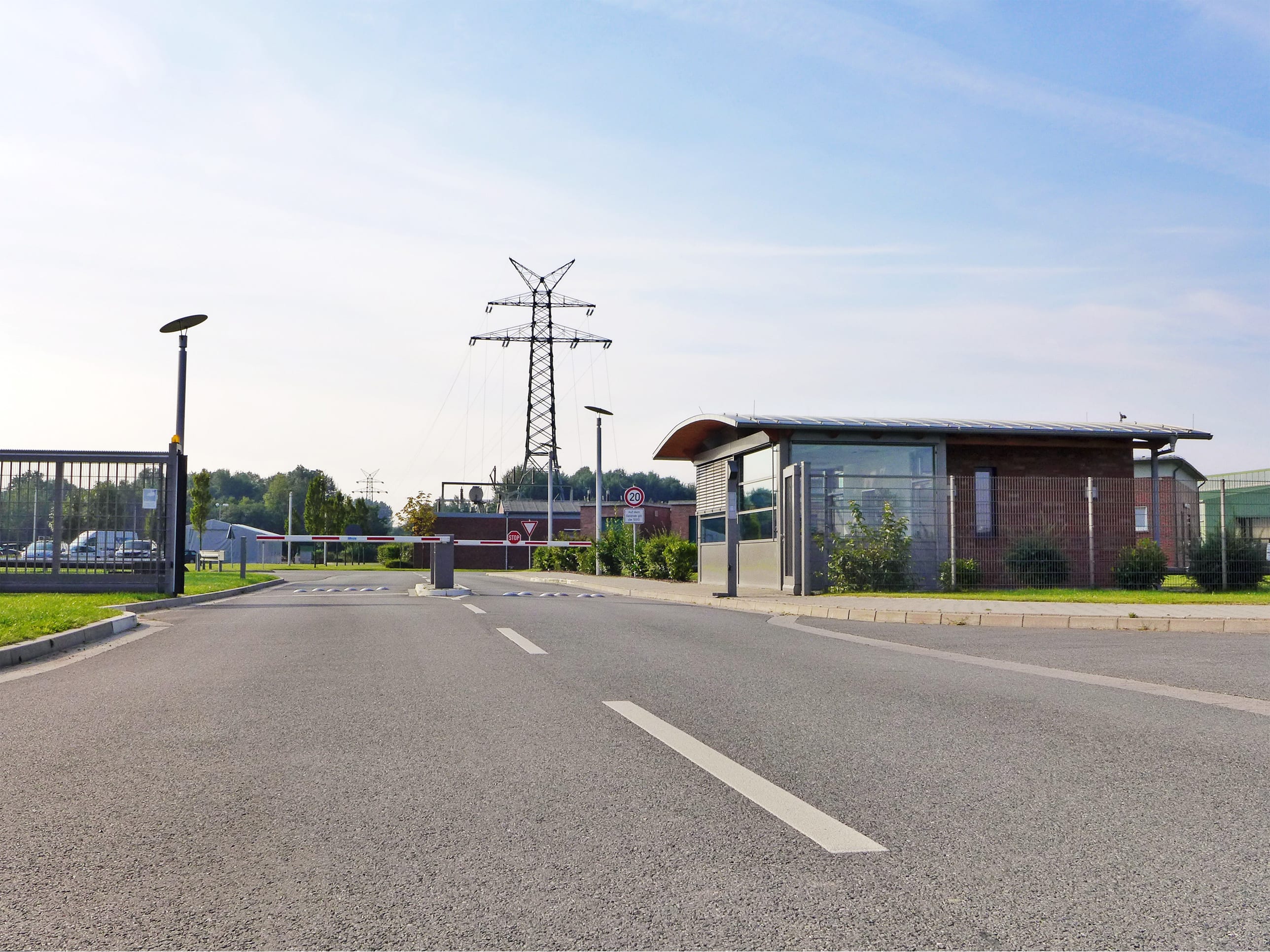 Leak detection of a crude oil pipeline