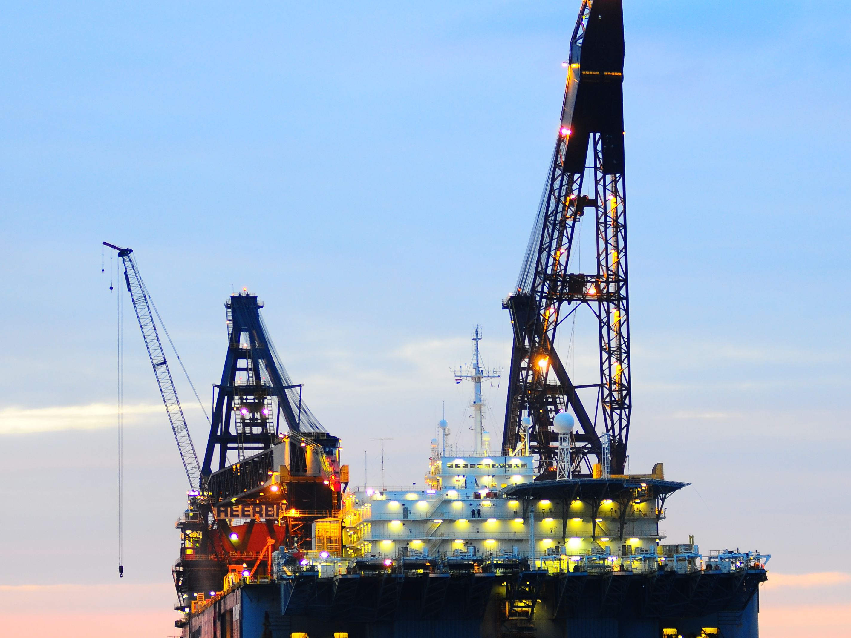 Semi-submersibles in the marine industry Semi submersible platform at night
